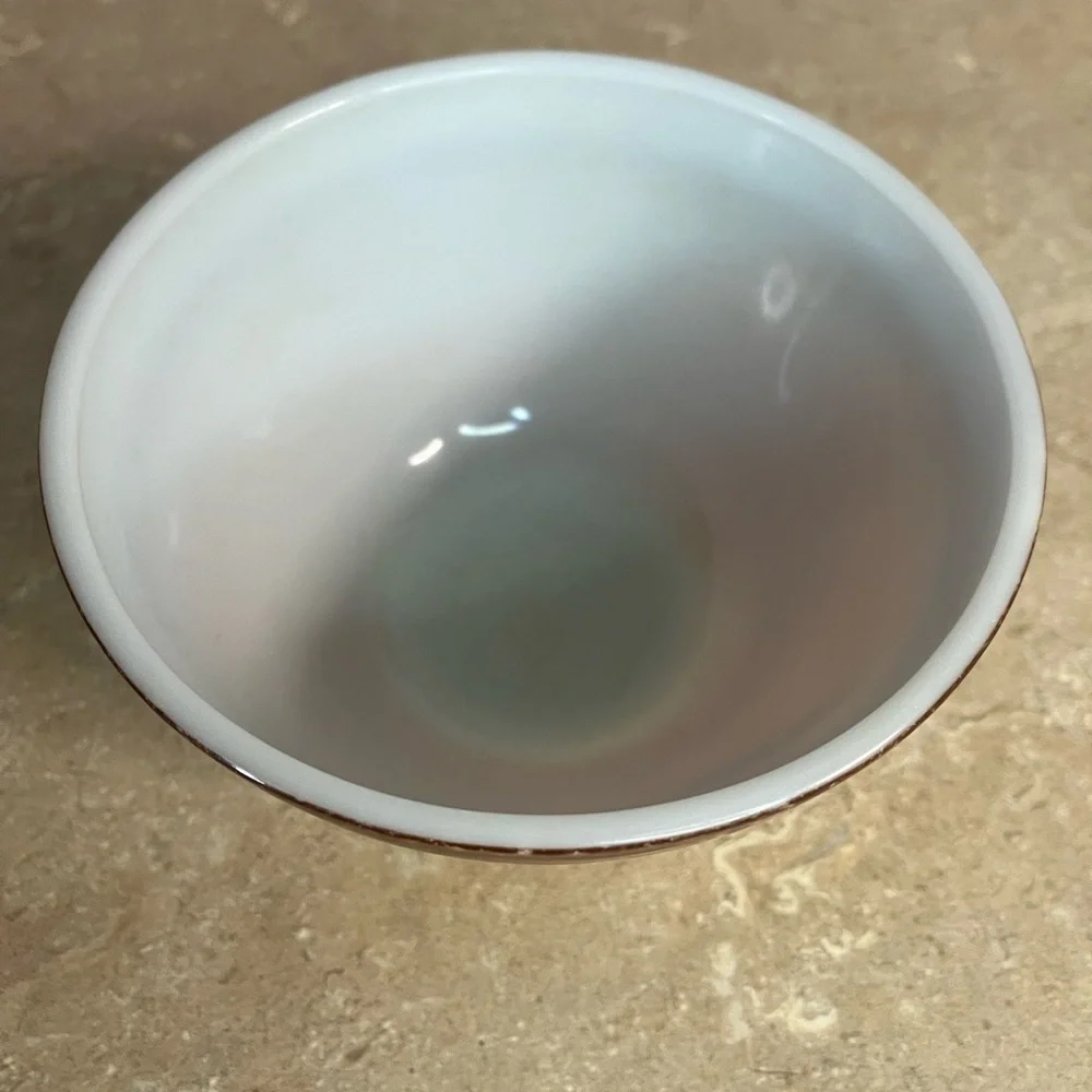Pyrex decorative ceramic